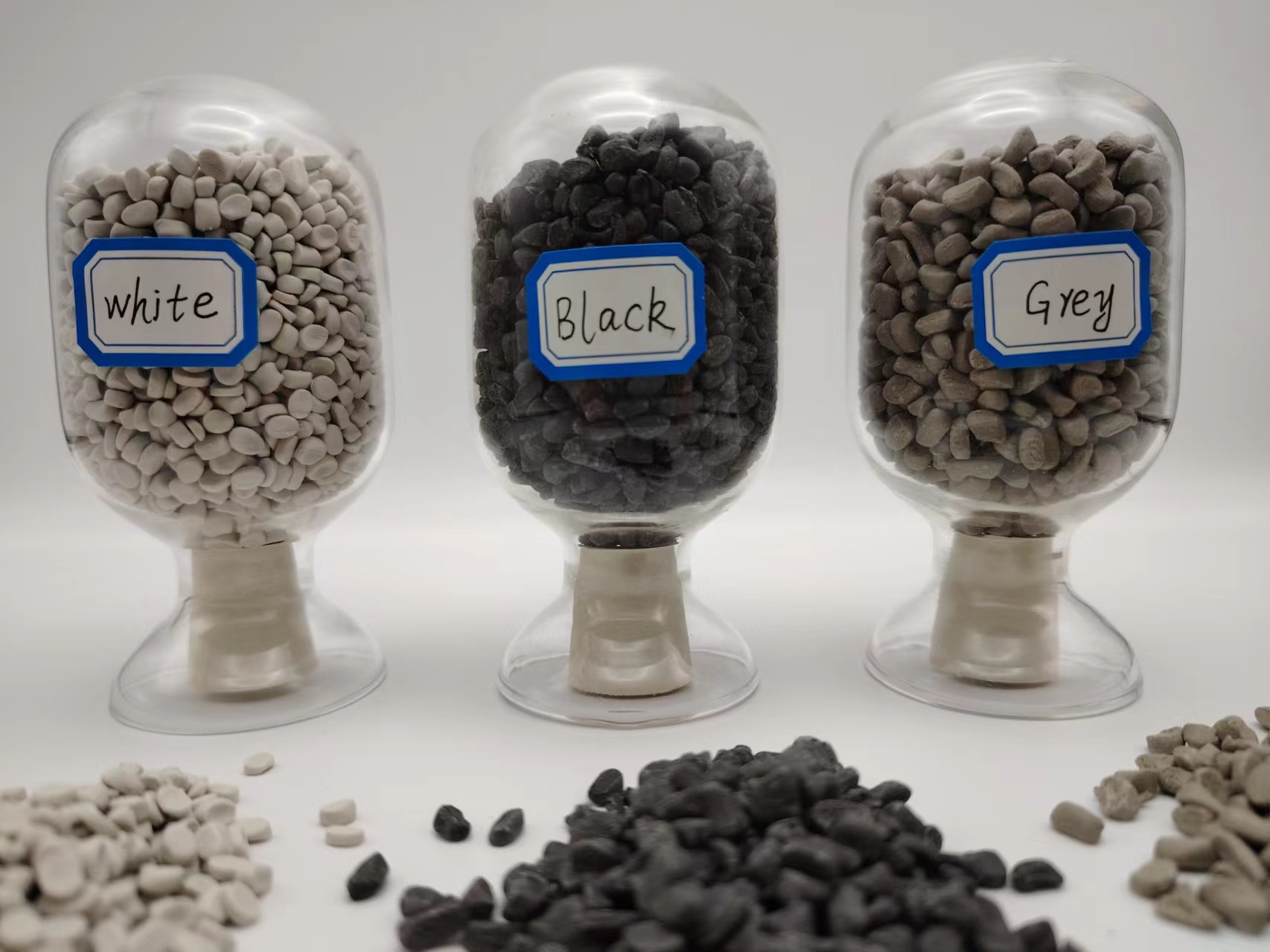 Desiciant masterbatch.jpg