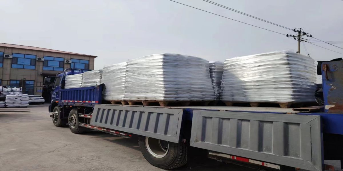 pembungkusan dan penghantaran