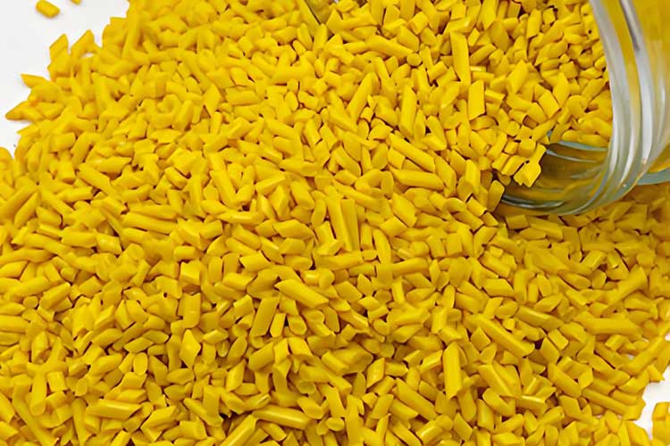 Masterbatch amarillo-1.jpg